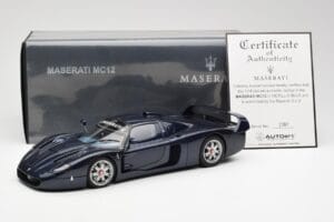 Maserati MC12 Road Car ブルー メタリック AUTOart 1:18 75802 メタル - 画像 8/8