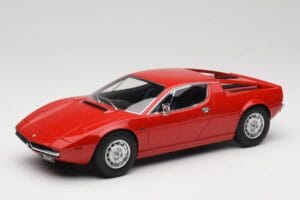 Maserati Merak レッド Minichamps 1:18 107123761 レジン