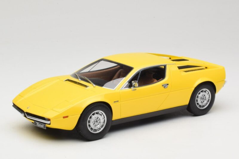 Maserati Merak イエロー Minichamps 1:18 107123760 レジン