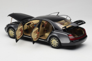 Maybach 57 SWB Caspian Black Himalayas Grey AUTOart 1:18 76151 メタル - 画像 5/9