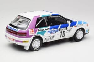 Mazda 323 GTX #10 T. Makinen / S. Harjanne 1000 Lakes Rally 1991 Otto 1:18 OT1099 レジン - 画像 2/6