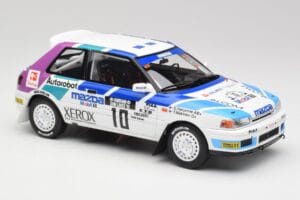 Mazda 323 GTX #10 T. Makinen / S. Harjanne 1000 Lakes Rally 1991 Otto 1:18 OT1099 レジン - 画像 4/6