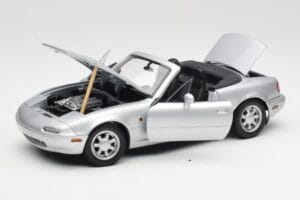 Mazda MX-5 Miata NA ハイライトシルバー Gate 1:18 1015 メタル - 画像 2/8