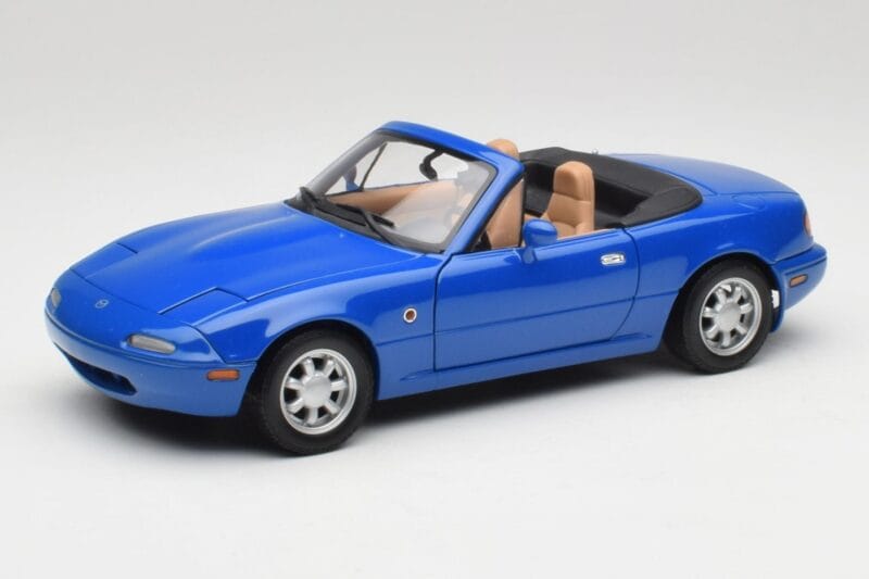 Mazda MX-5 NA トワイライトブルーマイカ Gate 1:18 1013 メタル