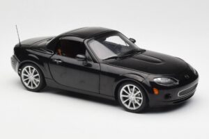 Mazda MX-5 NC Roadster リトラクタブルハードトップ US仕様 ブラック AUTOart 1:18 75971 メタル - 画像 8/10
