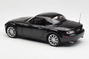 Mazda MX-5 NC Roadster リトラクタブルハードトップ US仕様 ブラック AUTOart 1:18 75971 メタル - 画像 9/10