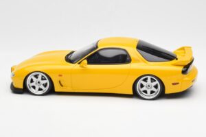 Mazda RX-7 FD Type R Bathurst R イエロー Otto 1:18 OT397 レジン - 画像 3/6