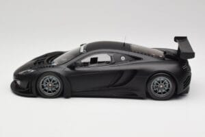 McLaren 12C GT3 カーボン マットブラック Minichamps 1:18 151121390 メタル - 画像 3/6