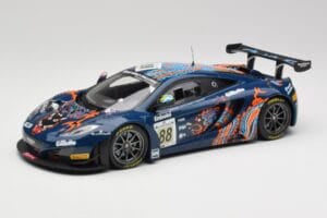 McLaren 12C GT3 #88 Von Ryan Racing A. Barff / T. Goodwin / B. Senna Spa 24 Hours 2013 Minichamps 1:18 151131388 メタル