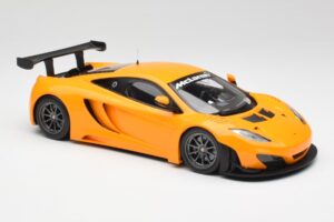 McLaren 12C GT3 パパイヤオレンジ Minichamps 1:18 151121391 メタル - 画像 4/6