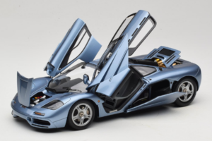 McLaren F1 ブルー LCD 1:18 LCD18014-BU メタル - 画像 2/8
