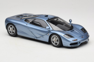 McLaren F1 ブルー LCD 1:18 LCD18014-BU メタル - 画像 6/8