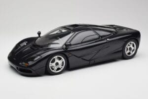 McLaren F1 Blue Metallic Minichamps 1:12 530133130 メタル