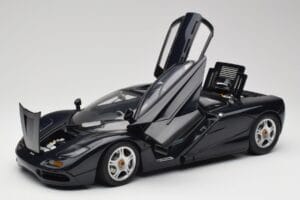 McLaren F1 Dark Blue Metallic Minichamps 1:12 530133128 メタル - 画像 2/9