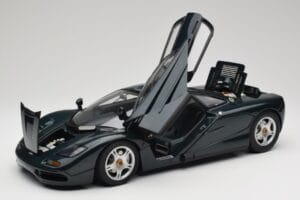 McLaren F1 Dark Green Metallic Minichamps 1:12 530133127 メタル - 画像 2/9