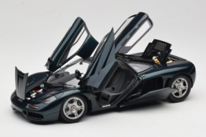 McLaren F1 グリーン LCD 1:18 LCD18014-GR メタル - 画像 2/8