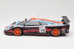 McLaren F1 GTR #39 Gulf R. Bellm / A. Gilbert / M. Sekiya 24 Hours of Le Mans 1997 UT Models 1:18 39725 メタル - 画像 4/8