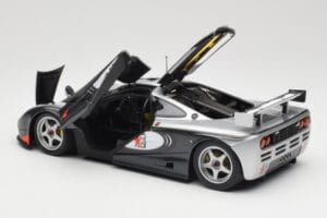 McLaren F1 GTR Adrenaline Program Minichamps 1:18 530133512 メタル - 画像 5/8