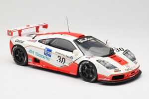 McLaren F1 GTR GT1 #30 West Competition J. Nielsen 1996 UT Models 1:18 39624 メタル - 画像 6/8