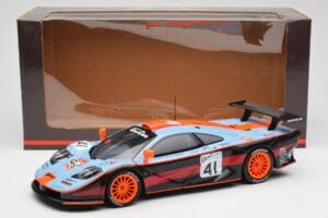 McLaren F1 GTR #41 P-H. Raphanel / C. Gounon / A. Olofsson 24 Hours of Le Mans 1997 UT Models 1:18 39727 メタル - 画像 8/8