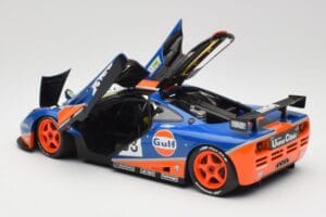McLaren F1 GTR Gulf Racing #33 S. Bellm / A. Weaver / J. Lehto 24 Hours of Le Mans 1996 Minichamps 1:18 530133633 メタル - 画像 5/8