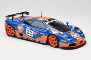 McLaren F1 GTR Gulf Racing #33 S. Bellm / A. Weaver / J. Lehto 24 Hours of Le Mans 1996 Minichamps 1:18 530133633 メタル - 画像 6/8