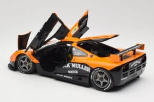 McLaren F1 GTR Kokusai Kaihatsu Racing #53 O. Giroix / J. Sala / P. Deletraz 24 Hours of Le Mans 1996 Minichamps 1:18 5301336 - 画像 5/8