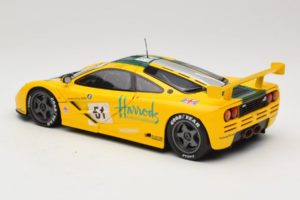 McLaren F1 GTR #51 Mach One Racing Le Mans 1995 UT Models 1:18 530151851 メタル - 画像 7/8