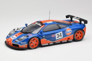 McLaren F1 GTR #34 Gulf Racing 1996 UT Models 1:18 39621 メタル