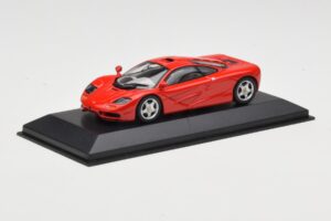 McLaren F1 レッド Minichamps 1:43 433133438 メタル - 画像 2/4