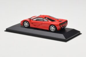 McLaren F1 レッド Minichamps 1:43 433133438 メタル - 画像 3/4