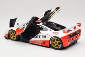 McLaren F1 GTR West Competition #49 J. Nielsen / J. Mass / T. Bscher 24 Hours of Le Mans 1995 Minichamps 1:18 530133549 メタル - 画像 5/8