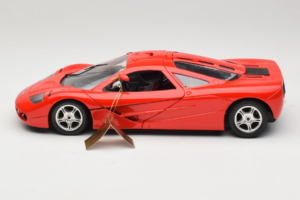 McLaren F1 High Mirror Light Red Guiloy 1:18 67505 メタル - 画像 4/8