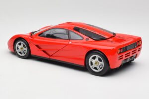 McLaren F1 マグマレッド Minichamps 1:18 530133422 メタル - 画像 7/8