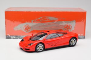 McLaren F1 マグマレッド Minichamps 1:18 530133422 メタル - 画像 8/8