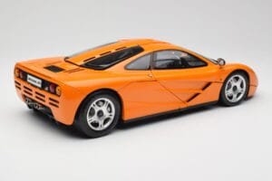 McLaren F1 オレンジ Minichamps 1:12 530133131 メタル - 画像 3/9
