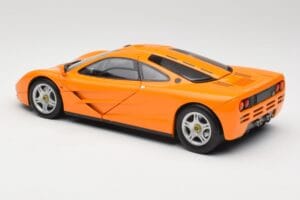 McLaren F1 オレンジ Minichamps 1:18 530133421 メタル - 画像 7/8
