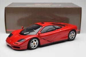McLaren F1 レッド Minichamps 1:12 530133125 メタル - 画像 9/9