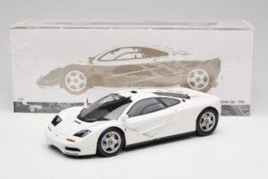 McLaren F1 ホワイト Minichamps 1:18 530133424 メタル - 画像 8/8