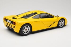 McLaren F1 イエロー Minichamps 1:12 530133121 メタル - 画像 3/9