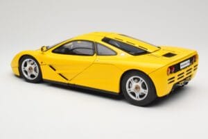 McLaren F1 イエロー Minichamps 1:12 530133121 メタル - 画像 8/9
