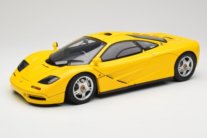McLaren F1 イエロー Minichamps 1:12 530133121 メタル