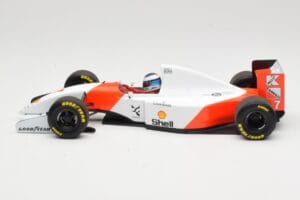 McLaren Ford MP4/8 #7 M. Hakkinen 1993 Minichamps 1:18 530931837 メタル - 画像 3/6