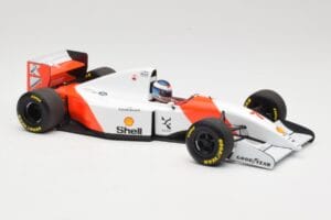 McLaren Ford MP4/8 #7 M. Hakkinen 1993 Minichamps 1:18 530931837 メタル - 画像 4/6