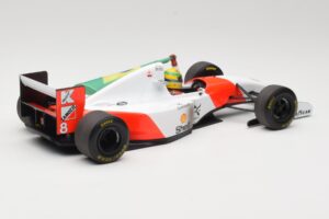 McLaren MP4/8 Ford #8 A. Senna Winner Australian GP 1993 Minichamps 1:18 540933838 メタル - 画像 2/7