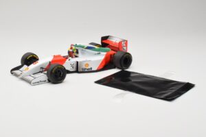 McLaren MP4/8 Ford #8 A. Senna Winner Australian GP 1993 Minichamps 1:18 540933838 メタル - 画像 3/7