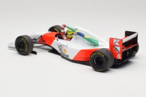 McLaren MP4/8 Ford #8 A. Senna Winner Australian GP 1993 Minichamps 1:18 540933838 メタル - 画像 6/7