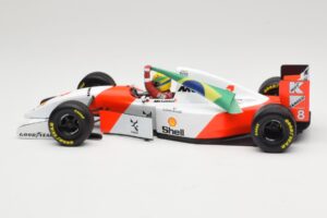 McLaren MP4/8 Ford #8 A. Senna Winner European GP Donington 1993 Minichamps 1:18 540931848 メタル - 画像 3/6