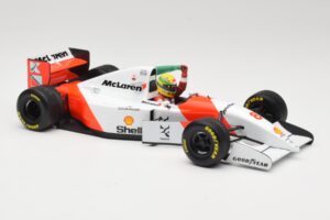 McLaren MP4/8 Ford #8 A. Senna Winner European GP Donington 1993 Minichamps 1:18 540931848 メタル - 画像 4/6