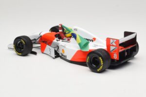 McLaren MP4/8 Ford #8 A. Senna Winner European GP Donington 1993 Minichamps 1:18 540931848 メタル - 画像 5/6